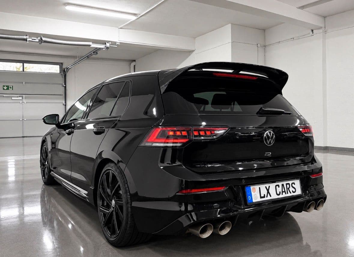 Volkswagen Golf 8 R