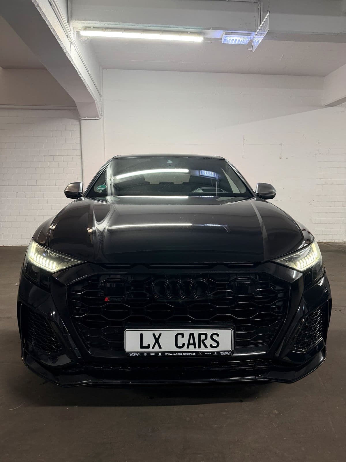 Audi RS Q8 quattro – Foto 2