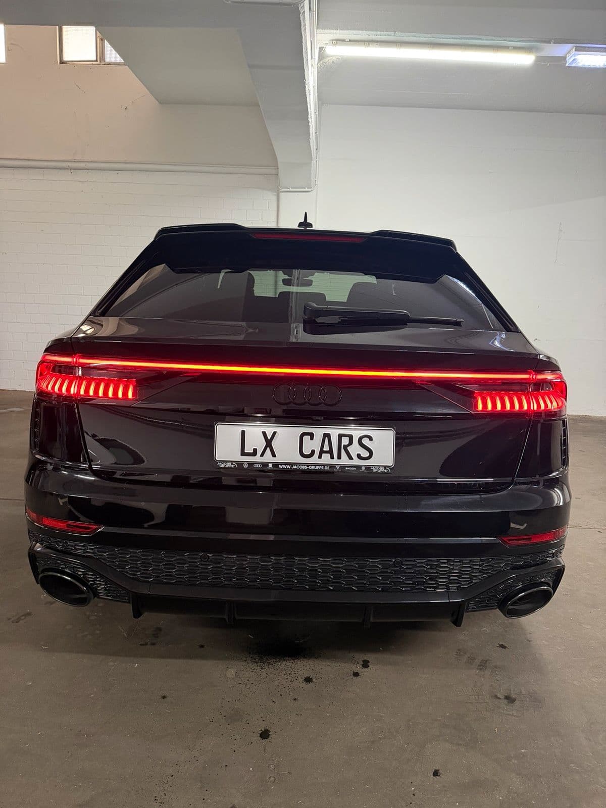 Audi RS Q8 quattro – Foto 3