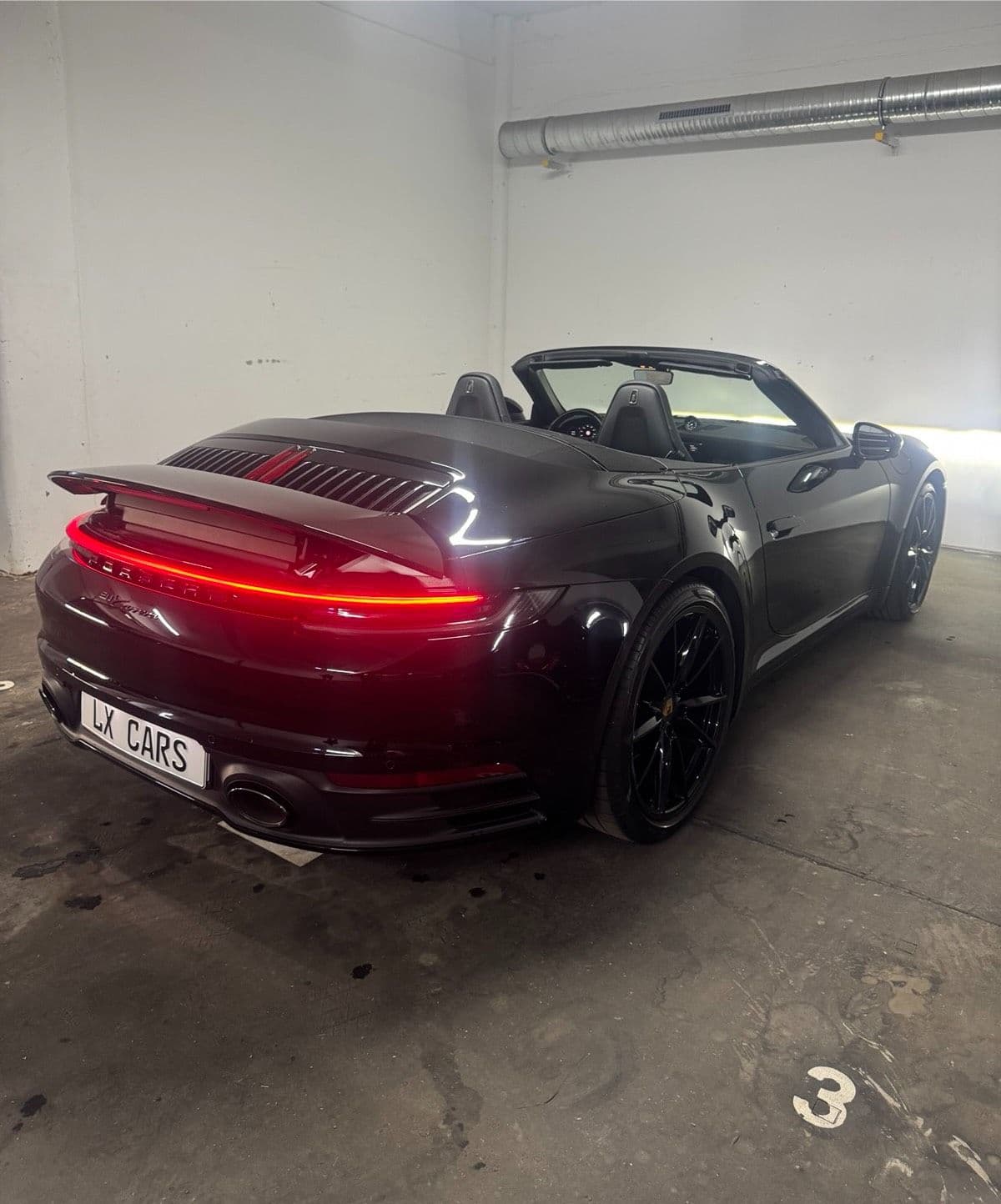 Porsche 911 Carrera Cabrio (992) – Foto 2